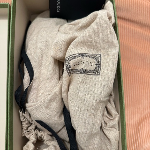 Gucci Women's Black Leather Slide Sandals - Picture 8 of 8